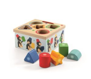 Babyleker. Putteboks i tre. Putteboks til baby. Pingy putteboks fra Djeco.