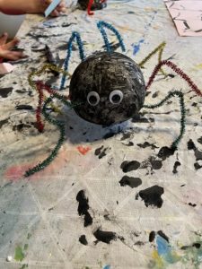 Halloween aktiviteter for barn - Skumle edderkopper